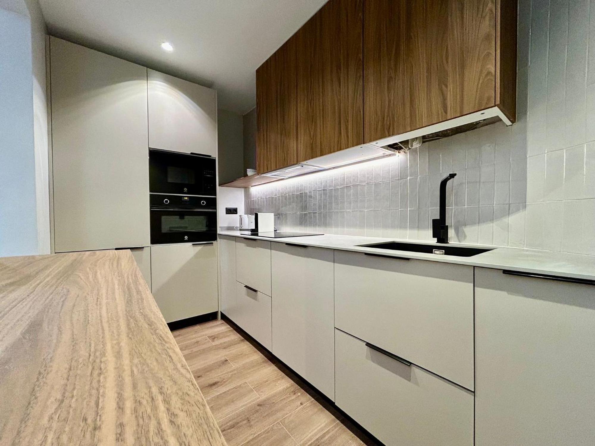 Plaza Sagrada Familia Apartment Barcelona Luaran gambar